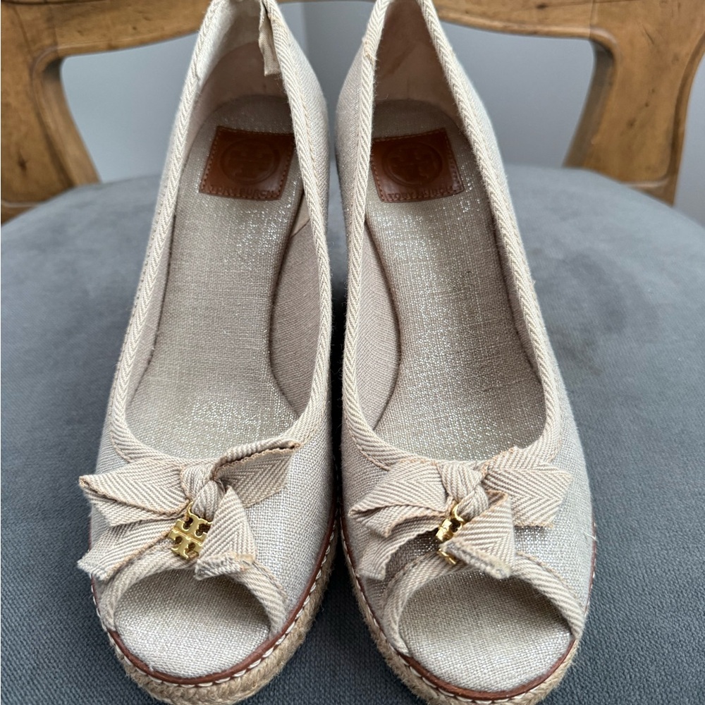 Tory Burch Women's Tan Espadrille Wedges